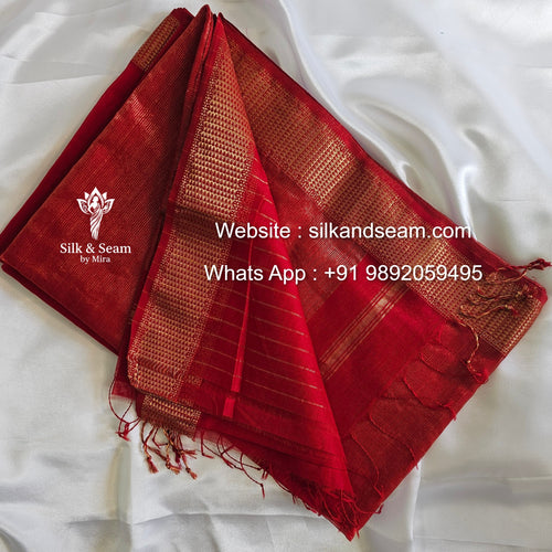 Maheshwari Silk Saree - Anha Red with 4-Inch Golden Zari Border and Zari Pallu